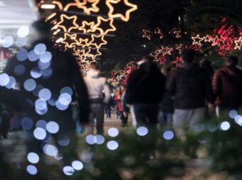 Νέα μέτρα: Πώς θα κάνουμε Ρεβεγιόν Πρωτοχρονιάς – Τι ισχύει για εστίαση και διασκέδαση – Ελλάδα