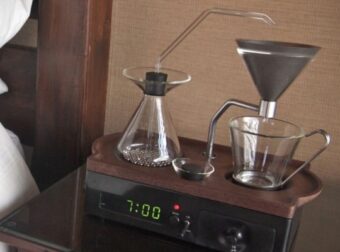 Μοναδική εφεύρεση: Έξυπνο ξυπνητήρι σας φτιάχνει τον πρώτο καφέ της ημέρας – Funny-Περίεργα