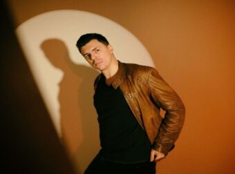 Στα Zara βρέθηκε το μπουφάν που κάθε άντρας πρέπει να έχει στη ντουλάπα του και κοστίζει μόλις… – Shopping