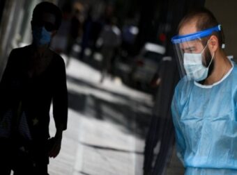 Φθιώτιδα – Ραγίζει καρδιές ο θάνατος του 14χρονου από κορωνοϊό: «Σε δύο ημέρες έφυγε!» – Ανατριχιάζει ο πατέρας του (Video) – Ελλάδα