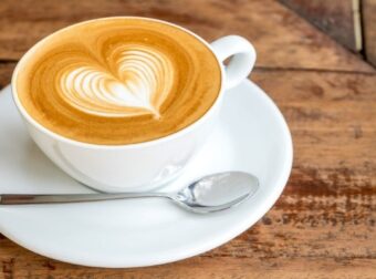 Κι όμως όσοι συνηθίζουν να πίνουν έτσι τον καφέ τους αδυνατίζουν πιο εύκολα! – Γεύση
