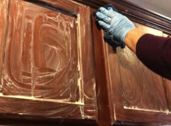 Απολυμαντικό καθάρισμα στα ντουλάπια της κουζίνας με 1 υλικό – Η πιο αποτελεσματική λύση – Σπίτι