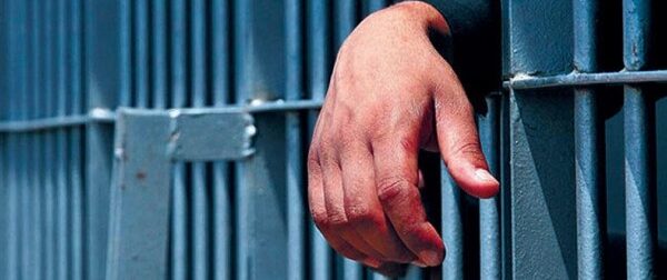 Περιστέρι: Προφυλακιστέος ο 32χρονος για τον βιασμό της 14χρονης αδελφής της συντρόφου του – Ελλάδα