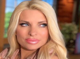 Ελένη Μενεγάκη: Φόρεσε το πιο στυλάτο trend στα μαλλιά της για το 2022 – Μόδα