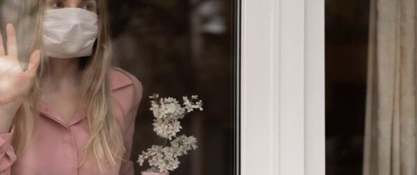 Κορωνοϊός – Μεγάλη ανατροπή: Ανεπαρκής η πενθήμερη καραντίνα – Μετάδοση μέχρι και 10 μέρες μετά – Ελλάδα