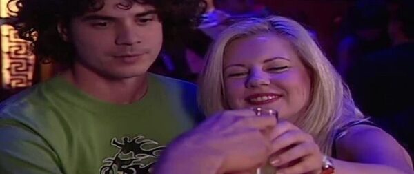 Θυμάστε τον Θέμη, τον γιό του Πάνου Μιχαλόπουλου, από το "Η Ώρα η Καλή"; Πώς είναι σήμερα και με τι ασχολείται;  – Retromania