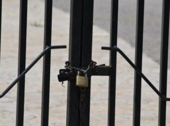 Κακοκαιρία «Ελπίδα»: Κλειστά θα παραμείνουν όλα τα σχολεία της Αττικής Δευτέρα και Τρίτη – Ελλάδα