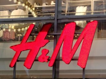 To φουσκωτό μπουφάν από το H&M που θα συνοδεύσει τις χειμερινές σου αποδράσεις – Shopping