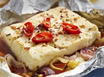 Προσοχή: Τυλίγετε το τυρί με αλουμινόχαρτο; Κάντε το μόνο όταν… – Σπίτι