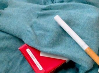 Πώς φεύγει η μυρωδιά του τσιγάρου από τα ρούχα; – Ομορφιά & Υγεία