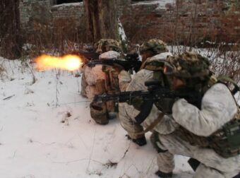 "Σειρήνες" πολέμου στην Ουκρανία: Επίθεση drone στο Ντόνετσκ – Νεκρός Ρώσος στρατιώτης – Κόσμος