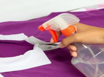 Το συναρπαστικό σπιτικό σπρέι με 3 υλικά που θα κάνει τα ρούχα να μοσχοβολάνε – Σπίτι