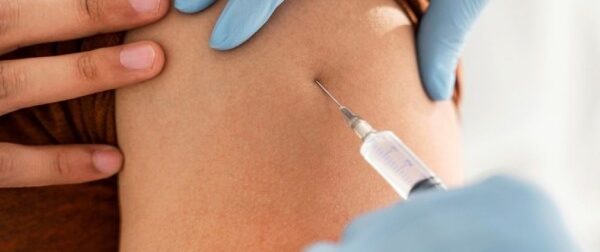 Ετοιμάζουν υπερ-εμβόλιο για όλες τις πανδημίες – Δοκιμές σε ζώα – Κόσμος