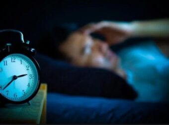 Αϋπνίες τέλος! Με αυτό το κόλπο θα κοιμάστε σε λιγότερο από 60 δευτερόλεπτα – Ομορφιά & Υγεία