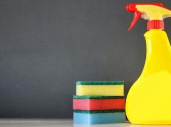 Το απόλυτο καθαριστικό σπρέι για το σπίτι με λεμόνι και άλλα 2 υλικά – Σπίτι