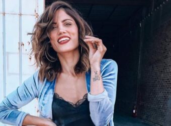 Η Μαίρη Συνατσάκη υιοθέτησε τη νέα τάση της σεζόν στα μαλλιά και δεν είναι το καρέ! [εικόνες]