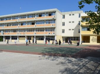 Εμπόλεμη ζώνη το Ζεφύρι με «βροχή» από σφαίρες: Κάλεσαν τους γονείς να πάρουν εκτάκτως τα παιδιά τους από το σχολείο! – Ελλάδα