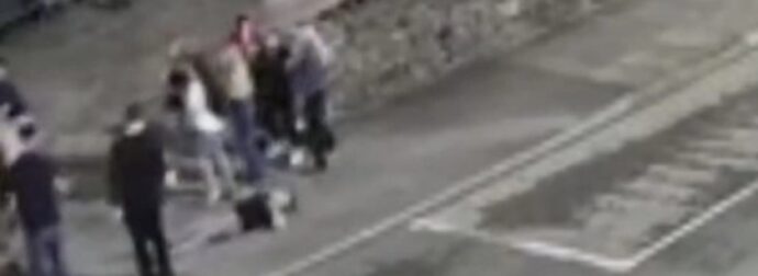 Η τpoμακτική στιγμή που μποξέρ σκοτώνει με μια μπουνιά έναν 20χρονο [βίντεο]