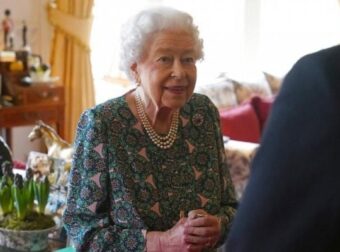 «Βόμβα» στο Buckingham: Παραιτείται η Βασίλισσα Ελισάβετ; – Gossip