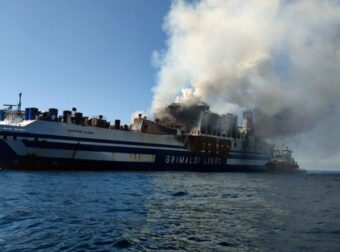 Euroferry Olympia: «Ο άνδρας μου είναι ζωντανός, τρέξτε, δεν θα αντέξει» – Ελλάδα
