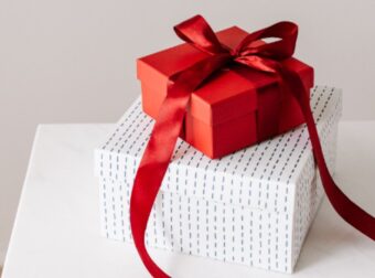 Εορτολόγιο: Ποιοι γιορτάζουν σήμερα Τετάρτη 23 Φεβρουαρίου