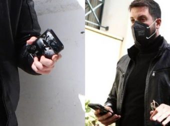 Μάνος Δασκαλάκης: Το μυστήpιο με την φωτογραφία στην θήκη του κινητού του που δεν πρόσεξε κανείς