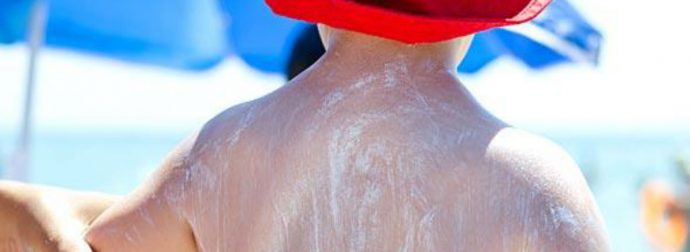 5 τύποι γονιών που συναντάς στην παραλία