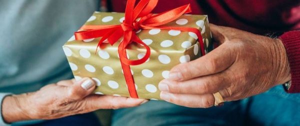 Ποιοι γιορτάζουν σήμερα, Μεγάλο Σάββατο 15 Απριλίου, σύμφωνα με το εορτολόγιο;